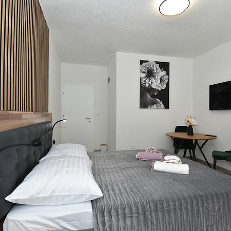 Jeta 2 Studio & Rooms Zadar Exterior photo