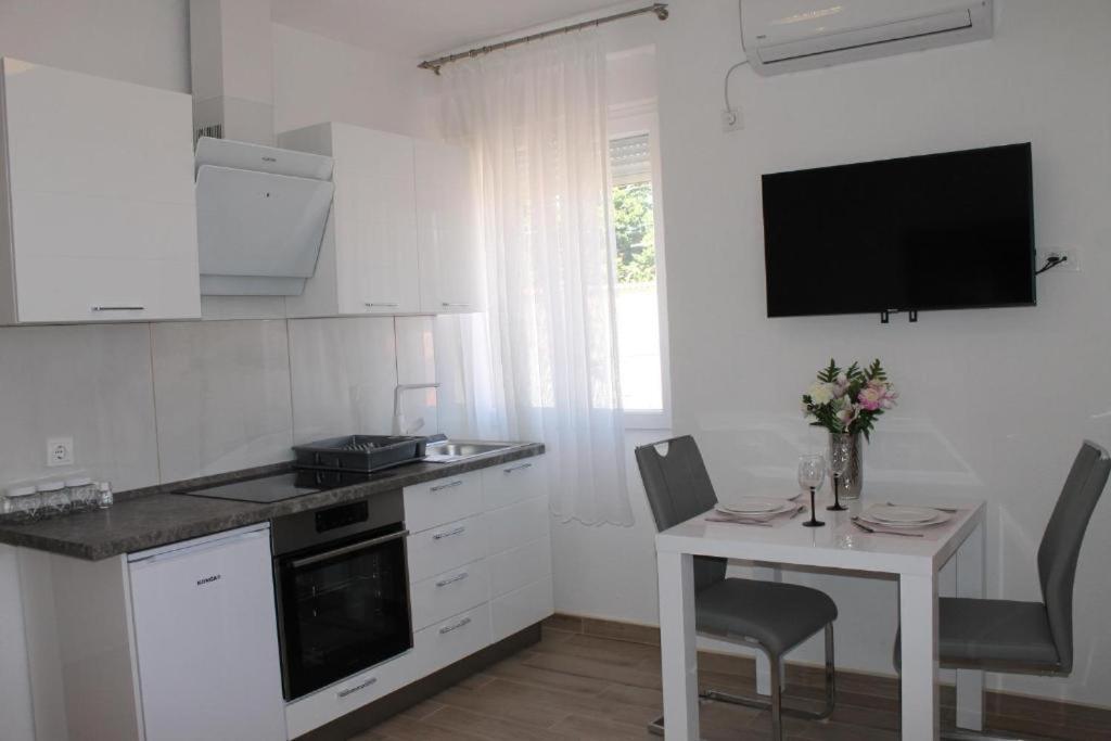 Jeta 2 Studio & Rooms Zadar Exterior photo